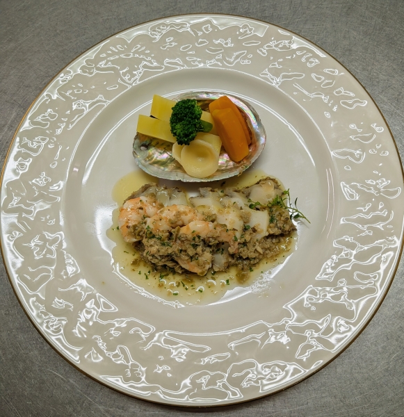 １、アワビステーキ　デザートセット　２７５０円（サラダ、ライス又はパン、デザート、コーヒー又は紅茶）<br><br>２、アワビステーキ　コース　３２５０円（スープ、アワビステーキ、サラダ、ライス又はパン、デザート、コーヒー又は紅茶）<br><br>３、前菜（生ハムのサラダ仕立て）＆アワビステーキコース３７５０円<br>　　　　　　　　　　　　　　　　　（スープ、アワビステーキ、サラダ、ライス又はパン、デザート、コーヒー又は紅茶）<br>